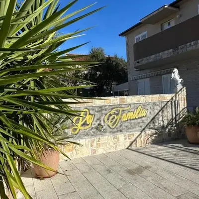 LaFamilia Apartmani Vodice
