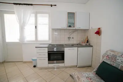 Kuhinja ili čajna kuhinja u objektu Apartmani Veronika