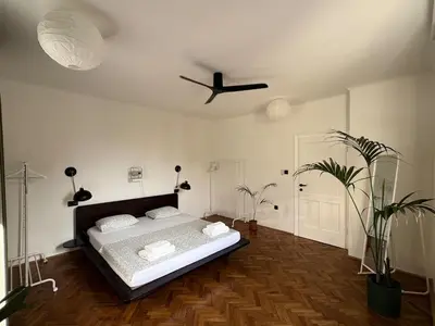 Krevet ili kreveti u jedinici u objektu Basil Street Apartment - free parking