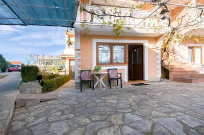 Zgrada u kojoj se nalazi apartman