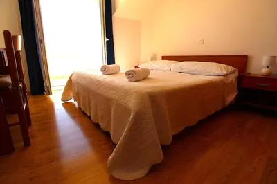 Krevet ili kreveti u jedinici u objektu Primošten Cozy Guest House Helena