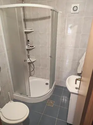 Kupaonica u objektu Progon House