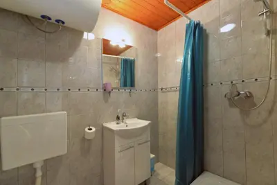 Kupaonica u objektu Apartman Staro Selo Murter