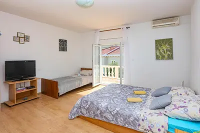 Krevet ili kreveti u jedinici u objektu Apartments with parking space Grebastica - Sibenik - 24821