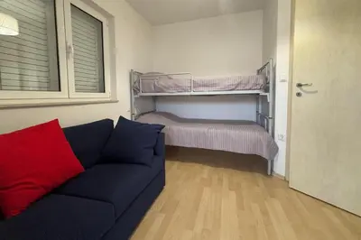 Krevet ili kreveti u jedinici u objektu Apartments with parking space Vodice - 25148