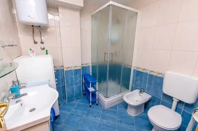 Kupaonica u objektu Apartment Bakovic
