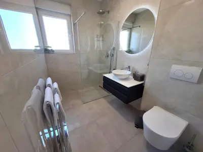 Kupaonica u objektu Andigo Seaview Apartment Vodice