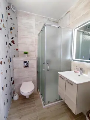 Kupaonica u objektu Apartments Adriatic