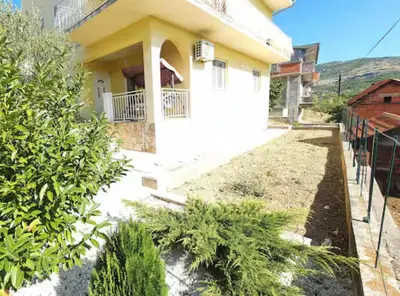 Zgrada u kojoj se nalazi apartman