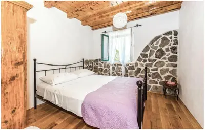 Krevet ili kreveti u jedinici u objektu 2 Bedroom Stunning Home In Konjevrate