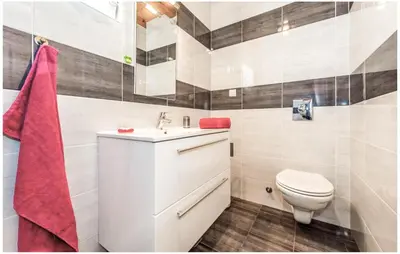 Kupaonica u objektu 2 Bedroom Stunning Home In Konjevrate