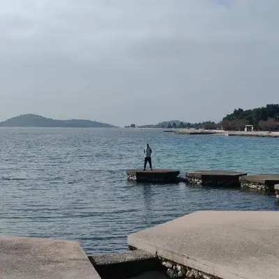 LoungeByAna