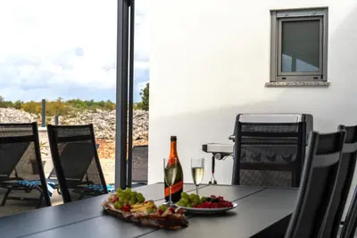 Pića u objektu Villa Ibiza Šibenik