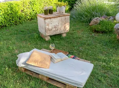 Vrt u objektu Charming Garden Apartment Kate