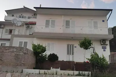 Zgrada u kojoj se nalazi apartman