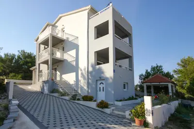 Zgrada u kojoj se nalazi apartman