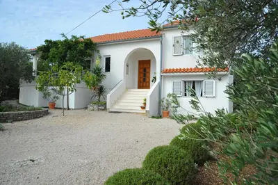 Zgrada u kojoj se nalazi apartman