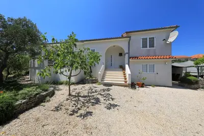 Zgrada u kojoj se nalazi apartman