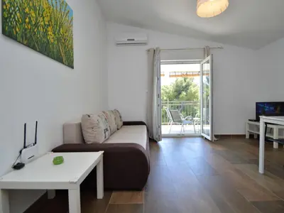 TV i/ili zabavni centar u objektu Apartment Ivka-2 by Interhome