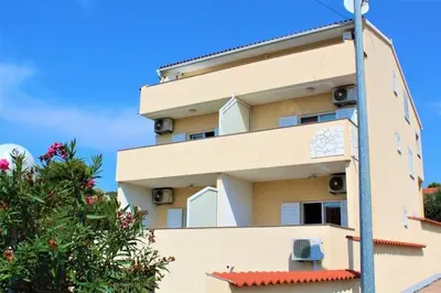 Zgrada u kojoj se nalazi privatni smještaj