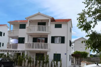 Zgrada u kojoj se nalazi apartman