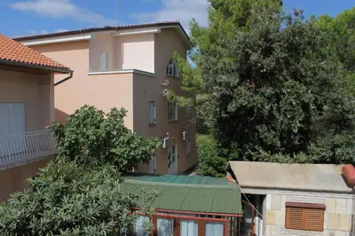 Zgrada u kojoj se nalazi apartman