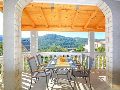 Pogled na planine ili pogled na planine iz apartmana