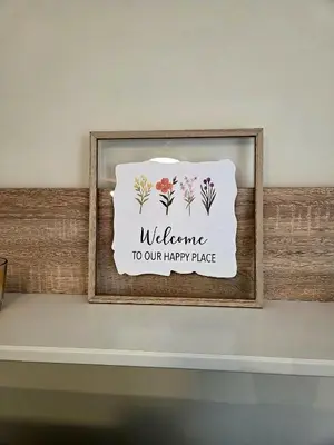 Certifikat, nagrada, logo ili neki drugi dokument izložen u objektu Apartment Maro