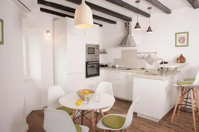 Kuhinja ili čajna kuhinja u objektu Apartment A&E