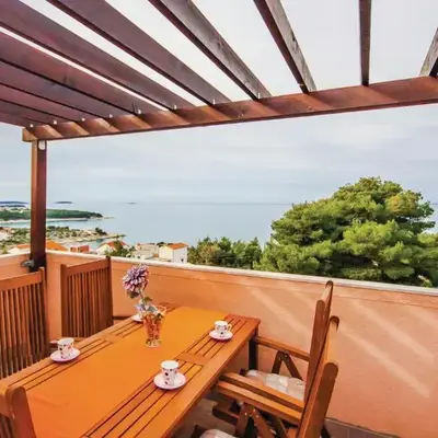 Apartment Dolac With Sea View 10