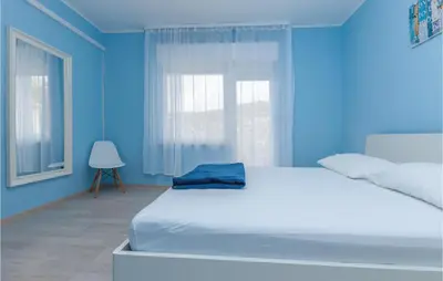 Krevet ili kreveti u jedinici u objektu Holiday Home Dolac With Sea View 06