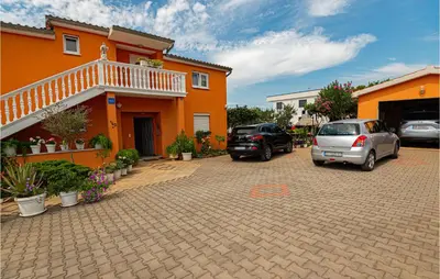 Zgrada u kojoj se nalazi apartman