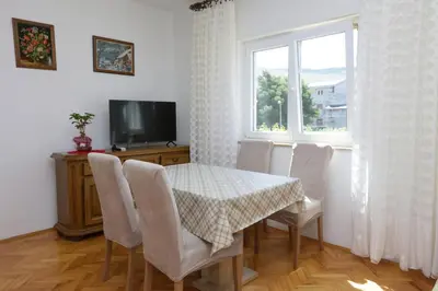 TV i/ili zabavni centar u objektu Apartment Grebastica 4881a