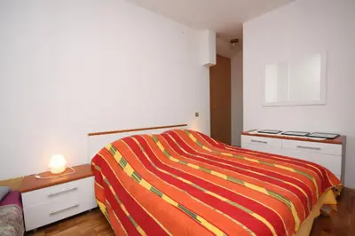 Krevet ili kreveti u jedinici u objektu Apartments with a parking space Murter - 5115