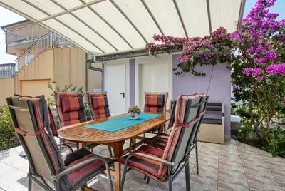 Tlocrt objekta Apartments with parking space Vodice - 6178