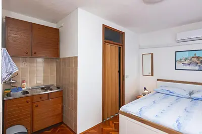 Krevet ili kreveti u jedinici u objektu Apartments with parking space Jezera - Murter - 798