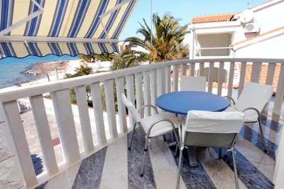 Balkon ili terasa u objektu Family-friendly apartments with swimming pool Rogoznica - 7557