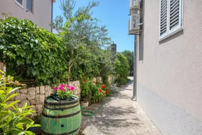 Vrt u objektu Apartments by the sea Zaboric, Sibenik - 469