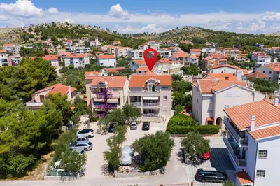 Pogled na planine ili pogled na planine iz apartmana