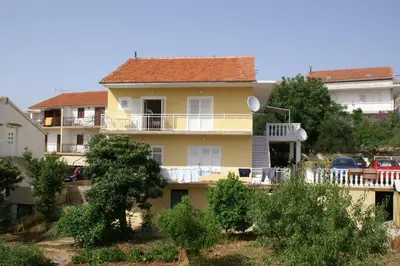 Zgrada u kojoj se nalazi apartman