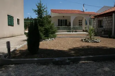 Vrt u objektu Apartments by the sea Brodarica, Sibenik - 4242