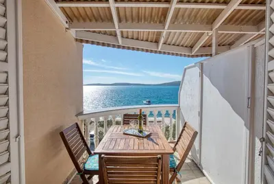 Pogled na more ili pogled na more iz apartmana