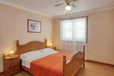 Krevet ili kreveti u jedinici u objektu Apartments by the sea Brodarica, Sibenik - 4194