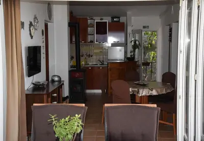 Kuhinja ili čajna kuhinja u objektu Apartments Ema