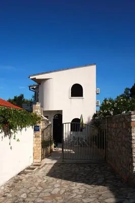 Zgrada u kojoj se nalazi apartman