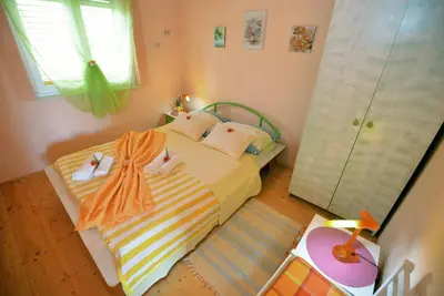 Krevet ili kreveti u jedinici u objektu Apartments with parking space Murter - 5097