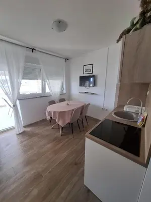 Kuhinja ili čajna kuhinja u objektu Apartments by the sea Jezera, Murter - 5123
