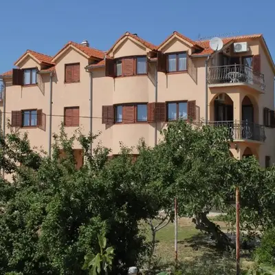 Apartments with parking space Tribunj - Vodice - 6223