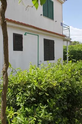 Vrt u objektu Apartments with a parking space Pirovac, Sibenik - 6277
