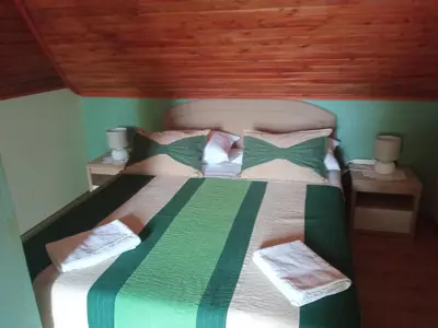 Krevet ili kreveti u jedinici u objektu Ruža